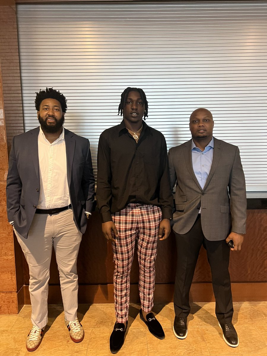 Eufaula Football (@eufaulafootball) on Twitter photo Congratulations to Yhonzae Pierre on being selected as a finalist for 5A Lineman of the year! <a href="/YhonzaeP/">yhonzae pierre</a>
#OneTeamOneTownOneTradition
#TigerNation Congratulations to Yhonzae Pierre on being selected as a finalist for 5A Lineman of the year! <a href="/YhonzaeP/">yhonzae pierre</a>
#OneTeamOneTownOneTradition
#TigerNation