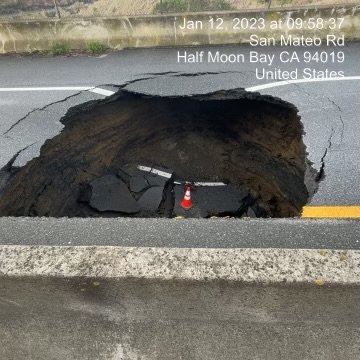 CHP_RedwoodCity's tweet photo. No ETO is available yet on how long SR-92 westbound will be closed from upper SR-35 to Pilarcitos Creek Road but here are some daytime pictures of the sinkhole.  Plan your trip and leave early enough so you are not rushing to your destination.  Drive safe! https://t.co/9kSeuiWwOX