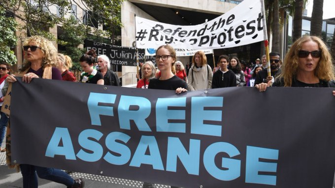 people4assange's tweet photo. “Basically Julian’s freedom depends on whether civil society and the cultural community and the artistic community and the grassroots and the media and everyone can get their act together and call for him to be freed".
- @Stella_Assange on @JamesKennedyUK podcast.

#FreeAssange https://t.co/eWrNqltdiO