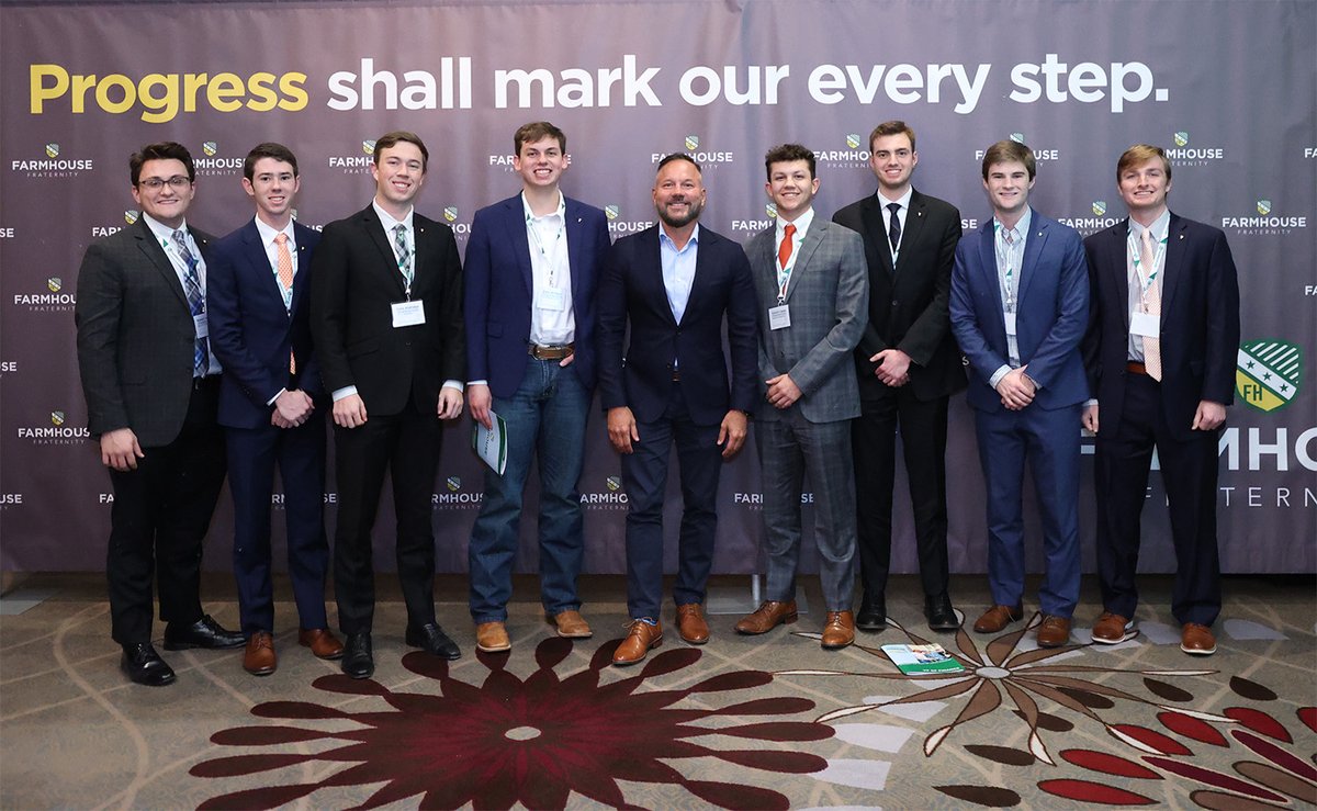 FarmHouse1905's tweet photo. Last weekend we held the 30th annual #FHInstitute in St. Louis, Mo.! Members experienced specified officer training, met with prominent alumni, received chapter awards and more.
Take a look at some of the sights from this past weekend: https://t.co/extBdy5Jwe https://t.co/0fiK3c8tJC