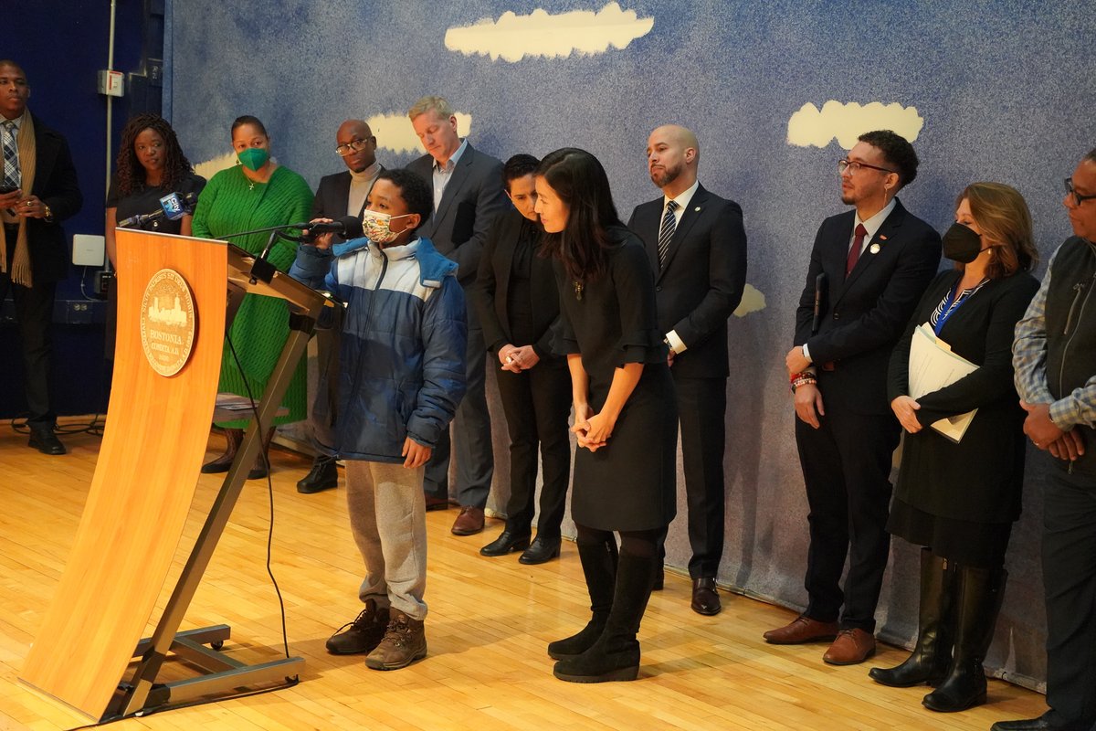 BostonSchools's tweet photo. .@MayorWu announced the opening of the Office of Youth Engagement and Advancement today at the Blackstone School. The OYEA will bring youth voices into Boston's decision-making and work to harmonize youth programs, including sports, the City offers. https://t.co/kGfiUQHdyw https://t.co/Kn5HwsYnes