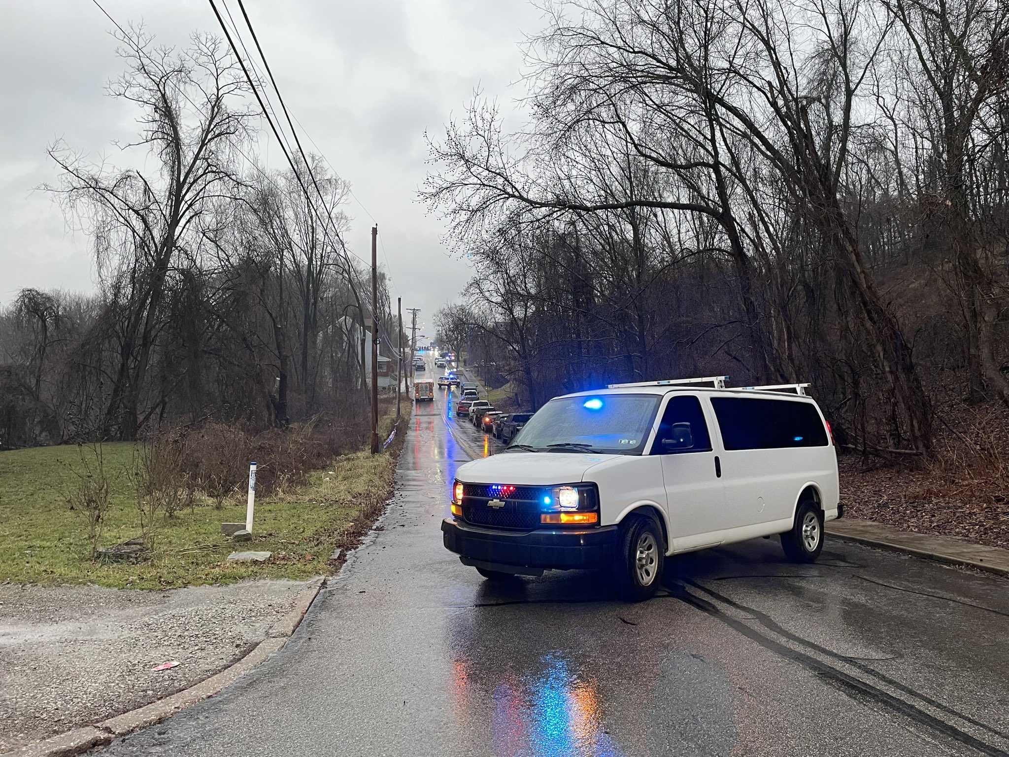 Lauren Linder on Twitter: "#BREAKING: @PghPublicSafety is responding