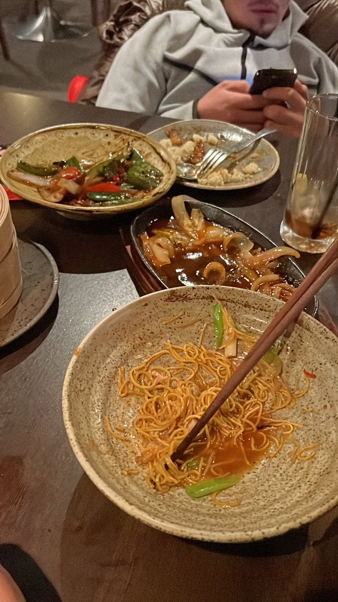 RNsurfacing's tweet photo. @victoryu88 the lobster 🦞 crispy noodles as Allways excellent along with the rest of the food thanks again my friend https://t.co/CATU9xQIxe