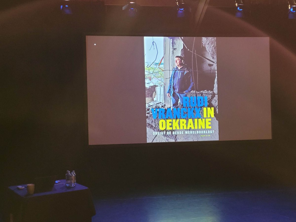 Whitepops's tweet image. Een boeiende avond met @RudiVranckx en zijn indrukken en ervaringen als conflictjournalist #Poperinge #stadachterhetfront