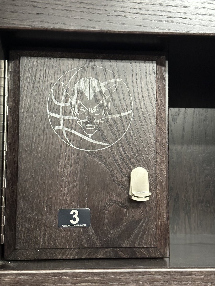 Red Devil Hoops tweet media