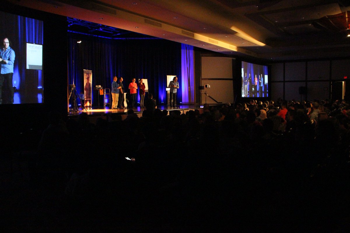 MikeDurzo's tweet photo. Over 7000 guests attended Mega Magic Live in Niagara Falls. It was so good to be back on this stage after 3 years. I truly call this place my home away from home since I began performing here in 2013. Thanks to everyone who came out to the shows and to my amazing crew
#MegaMagic https://t.co/eblGQxC5tl