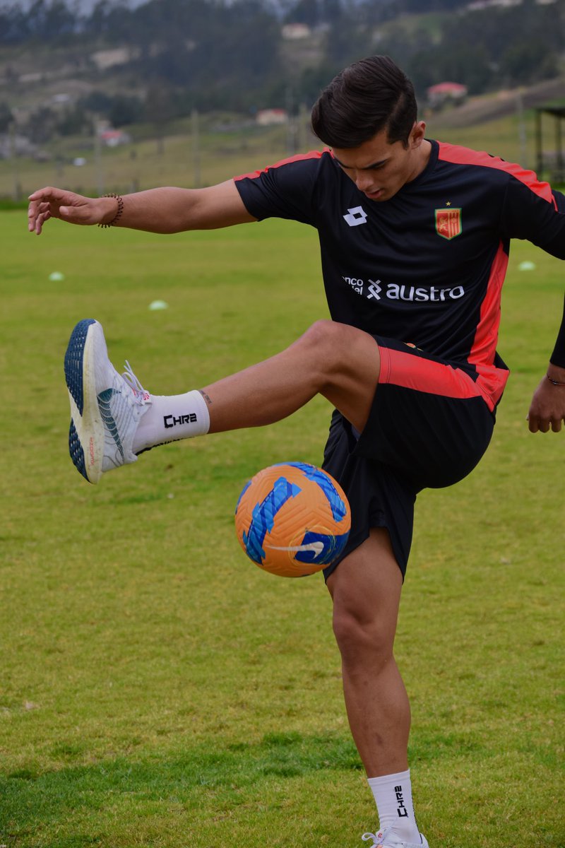 mateozambranob's tweet photo. Pretemporada 🦁⚔️ https://t.co/DydA4fDoOv