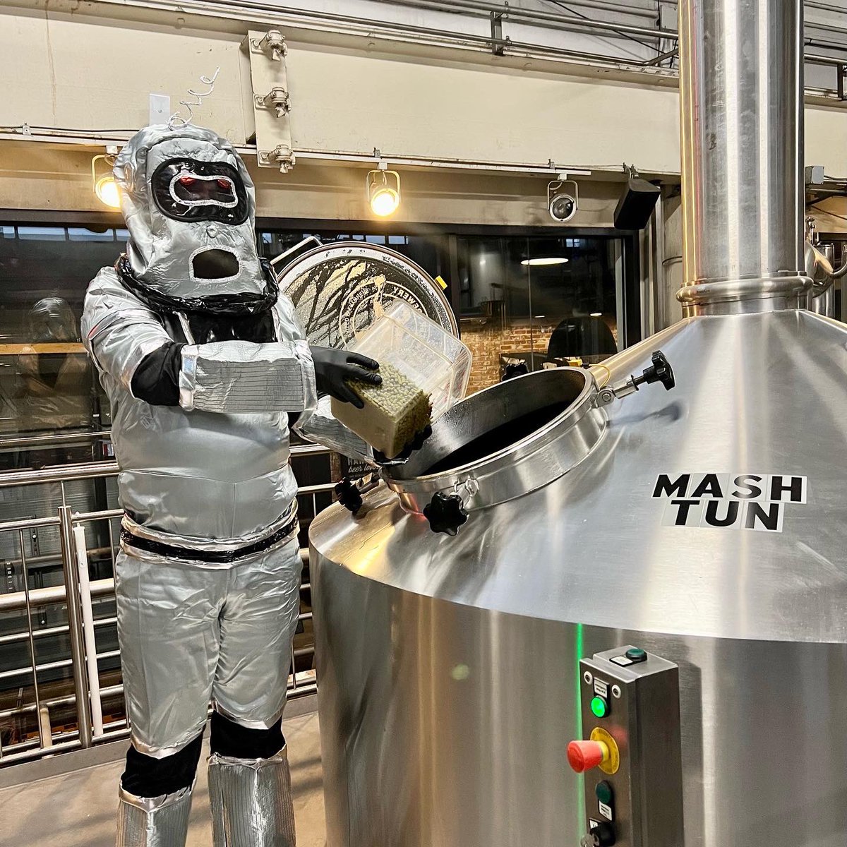atwaterbeer's tweet photo. Artificial Intelligence IPA – brewed by robots. 1.19.2023.
 
Join us at our Detroit, Grand Rapids and Grosse Pointe Park tap houses on January 19th, $2.001 per pint as an homage to HAL 9000’s Odyssey through space. https://t.co/gBhQgu5vef