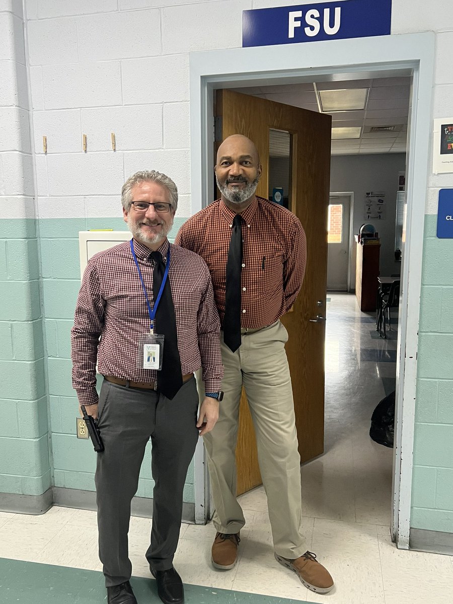 Well then! Two of the greats among the Tiger Family almost “twinning” <a href="/PinkstonPride/">Pinkston Street Elementary</a> Small moments like these create a smile and sometimes a burst of laughter among us as we keep the connections going! #gentlemen  #administrator #superteacher #rolemodels #ThisisPinkston