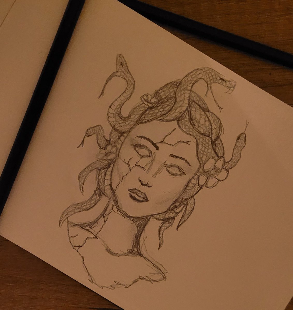 late night drawing🐍