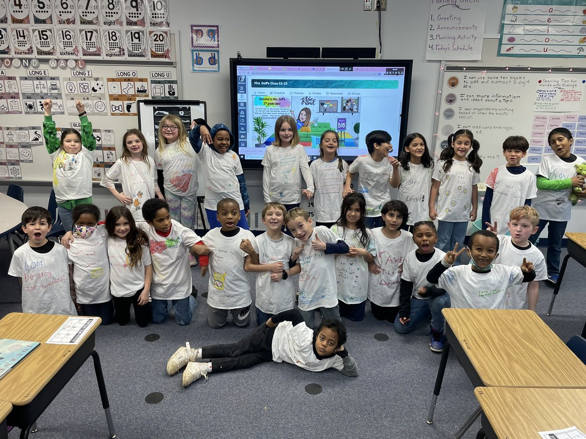 These kids! 💓 Our #secondgrade SPOT phonics unit ended with these shirts and their inspiring messages about saving endangered species. <a href="/PWCSNews/">PWCS</a> I give SPOT Phonics a 10/10! @LakeRidgeES #lrespride