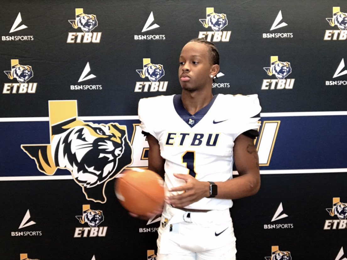 Locked in. Let's get active <a href="/ETBU_Football/">ETBU Football</a>