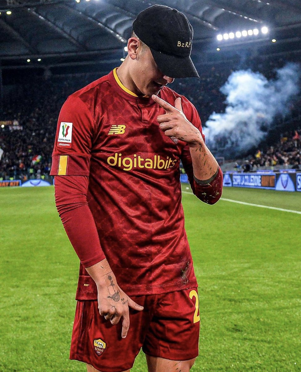 433's tweet photo. Celebrations don't get much colder 🥶 https://t.co/kYDloydHVB