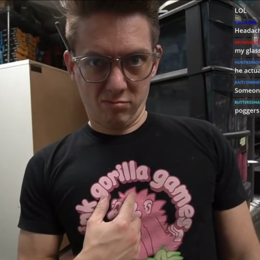 DSGoomba's tweet photo. On the left is nerd video game store owner @dskoopa. On the right? Raw tenacity and breaking the rules, @dsgoomba. https://t.co/VNRKSES1vL