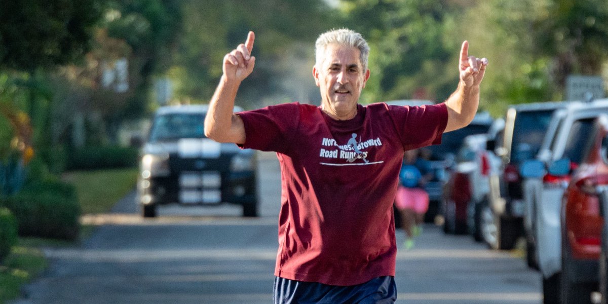 Run4Beigel's tweet photo. It's #ThrowbackThursday and we are taking it back to RUN 4 BEIGEL Parkland 2021 👟 Teams like @NWBRRC_FL are like family, keeping us motivated and inspired every season!

Looking for your next 5K? Click https://t.co/oue02s4hcZ to join us on March 5th!

#RUN4BEIGEL #runclub https://t.co/sLhVQcfEzg