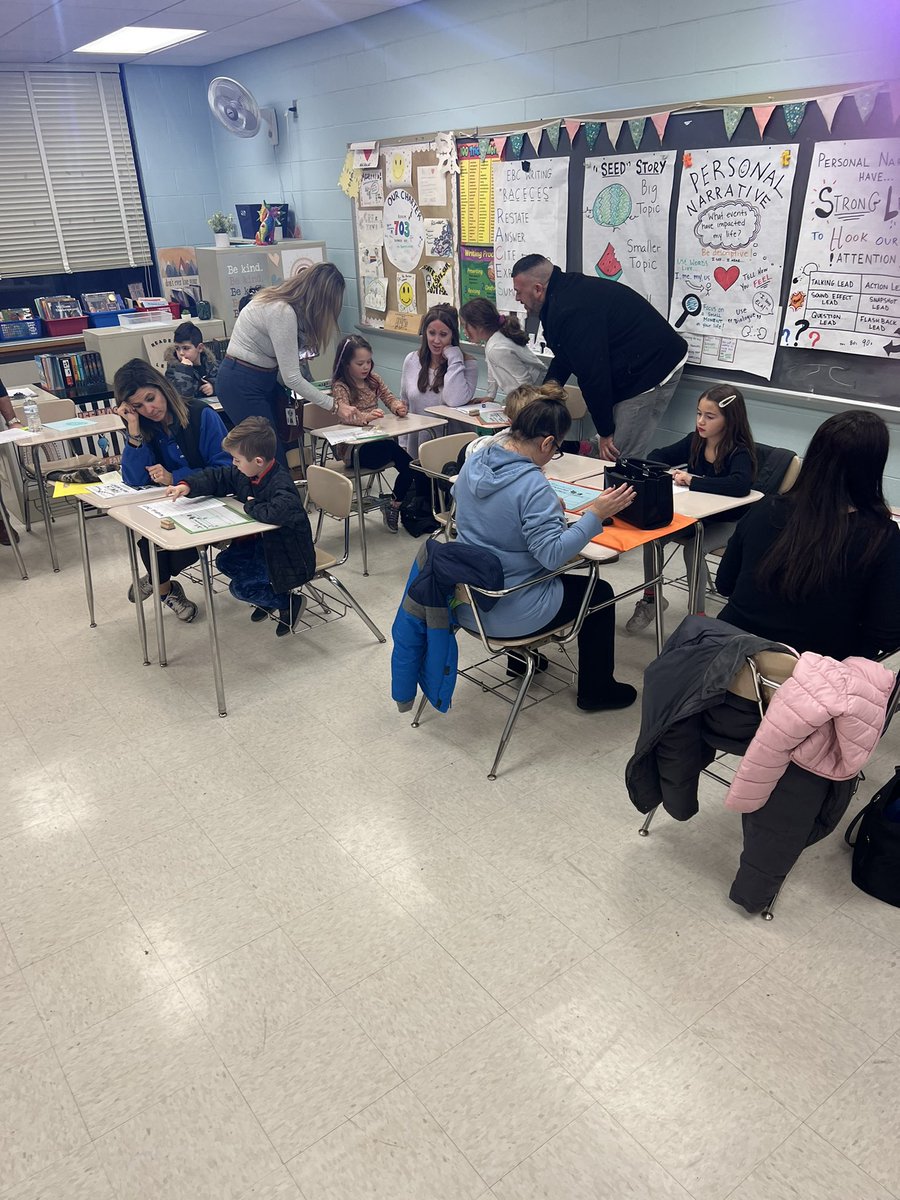 The Farmingdale Teacher Center along with Math Dept faculty at Farmingdale Schools host Family Math Night for our K-8 families!  It was a jam-packed event and a fun night out! #DalerPride <a href="/WeAreDalers/">WeAreDalers</a> <a href="/FHSDalers/">FHS Dalers</a> <a href="/WWP_Dalers/">WWP_Dalers</a> <a href="/AAE_Dalers/">AAE_Dalers</a> <a href="/SEM_Dalers/">SEM Dalers</a> <a href="/HowittMS/">HMS Dalers</a> <a href="/NSE_Dalers/">NSE_Dalers</a>