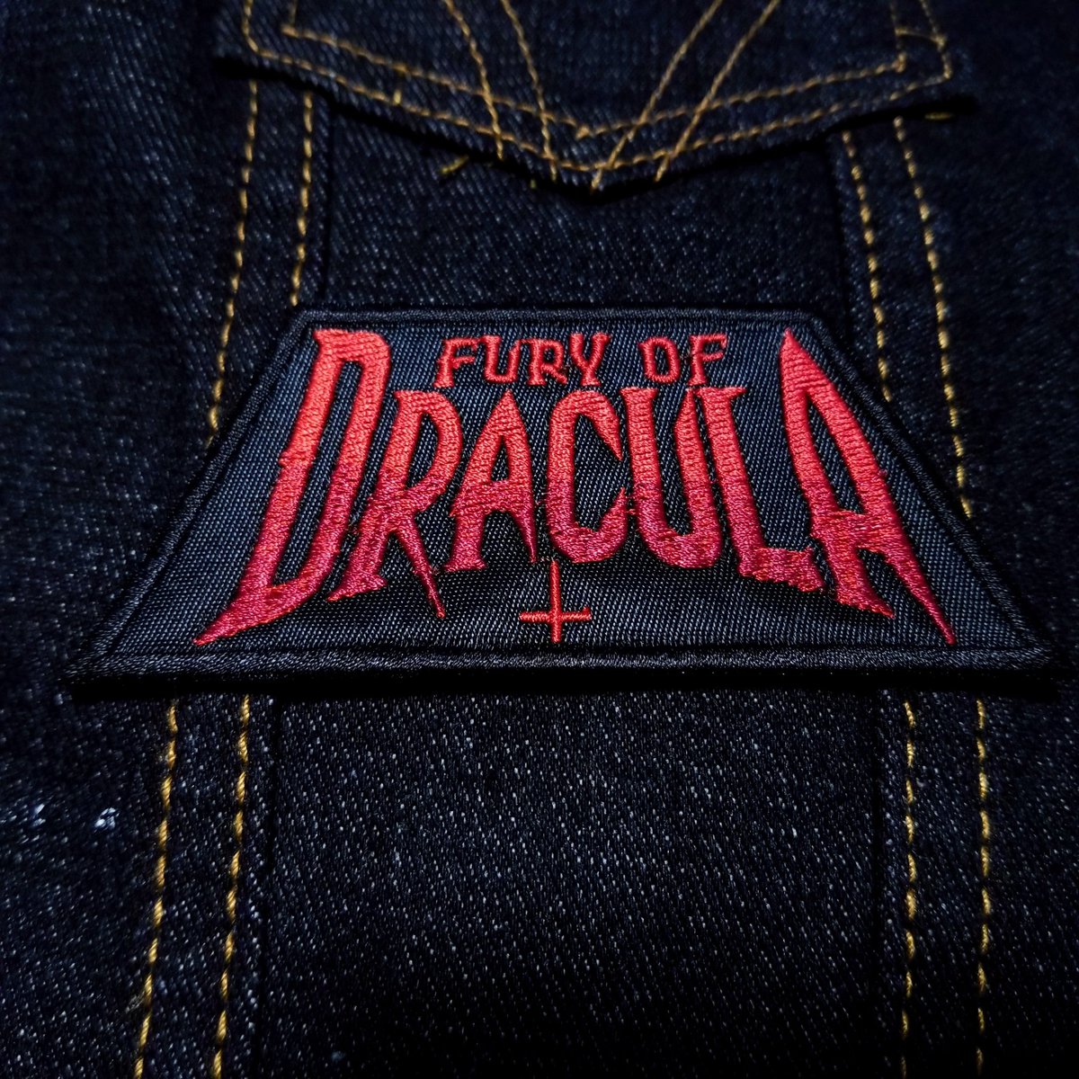 ThreadByDawn's tweet photo. Fury of Dracula #patch.

#boardgaming #boardgames #tabletopgames #tabletopgaming #boardgamepatch #embroideredpatches #patchesandpins #boardgamegeek https://t.co/gqqpGFWMJM