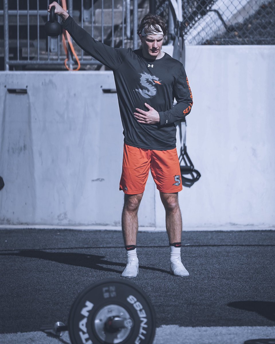 UFLSeaDragons's tweet photo. #Flicks from today 📸

#XFL2023 | #TheOrangeEdit https://t.co/y6qlLCVrxZ