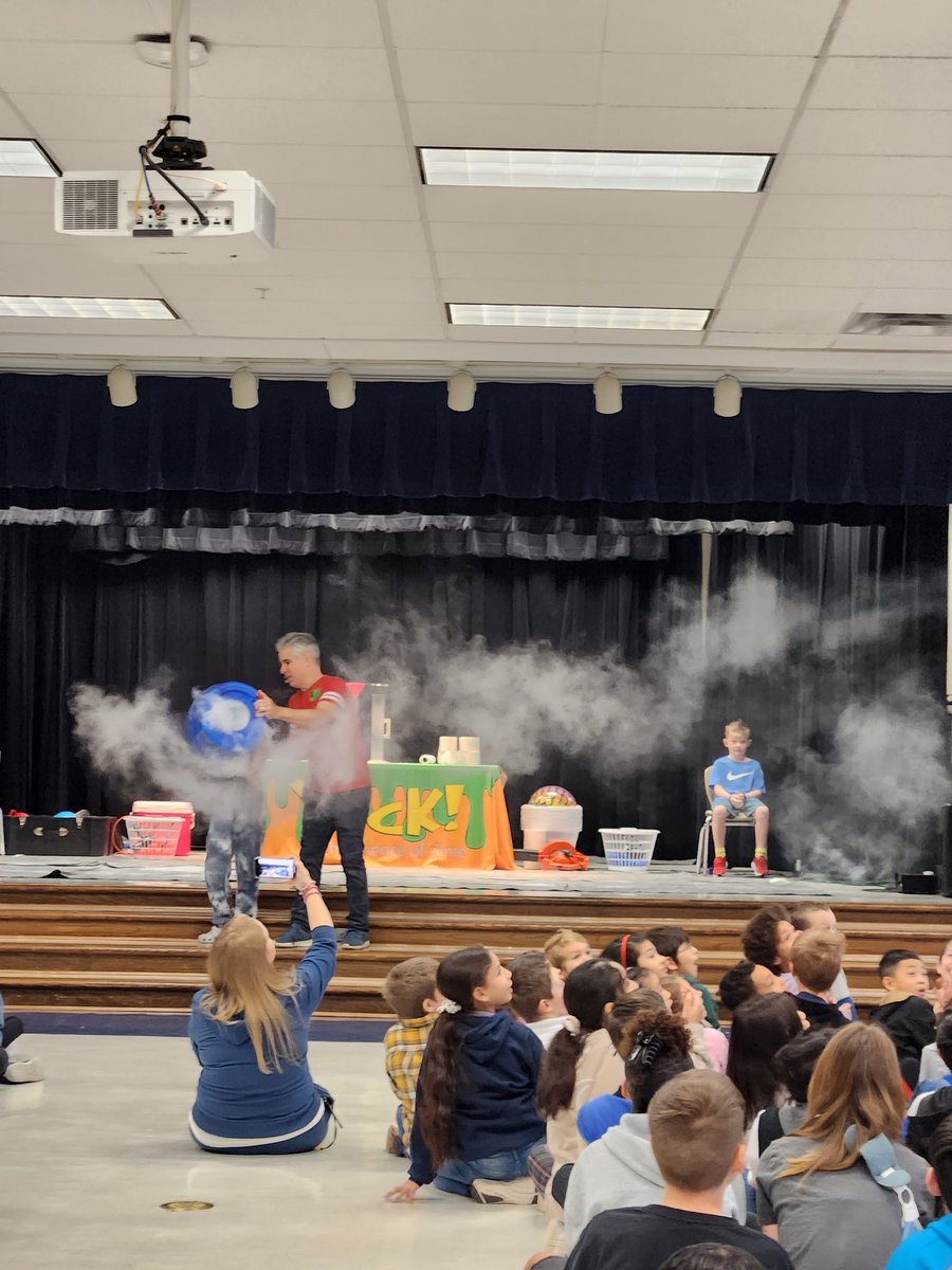 Debbie DeVault tweet media