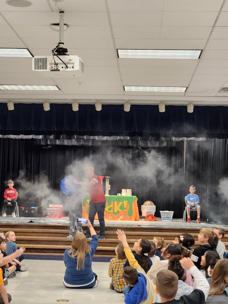 Debbie DeVault tweet media