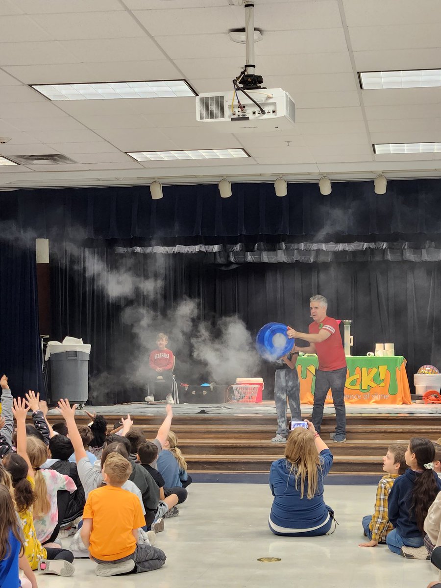 Debbie DeVault tweet media