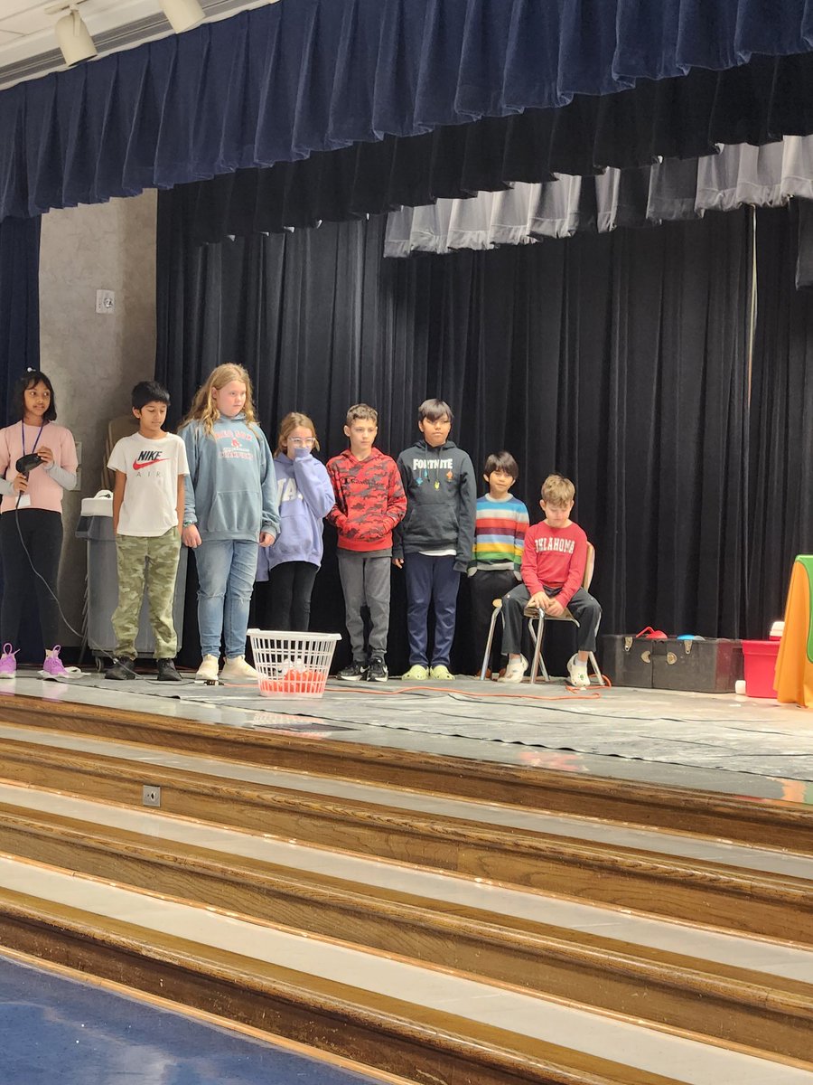 Debbie DeVault tweet media