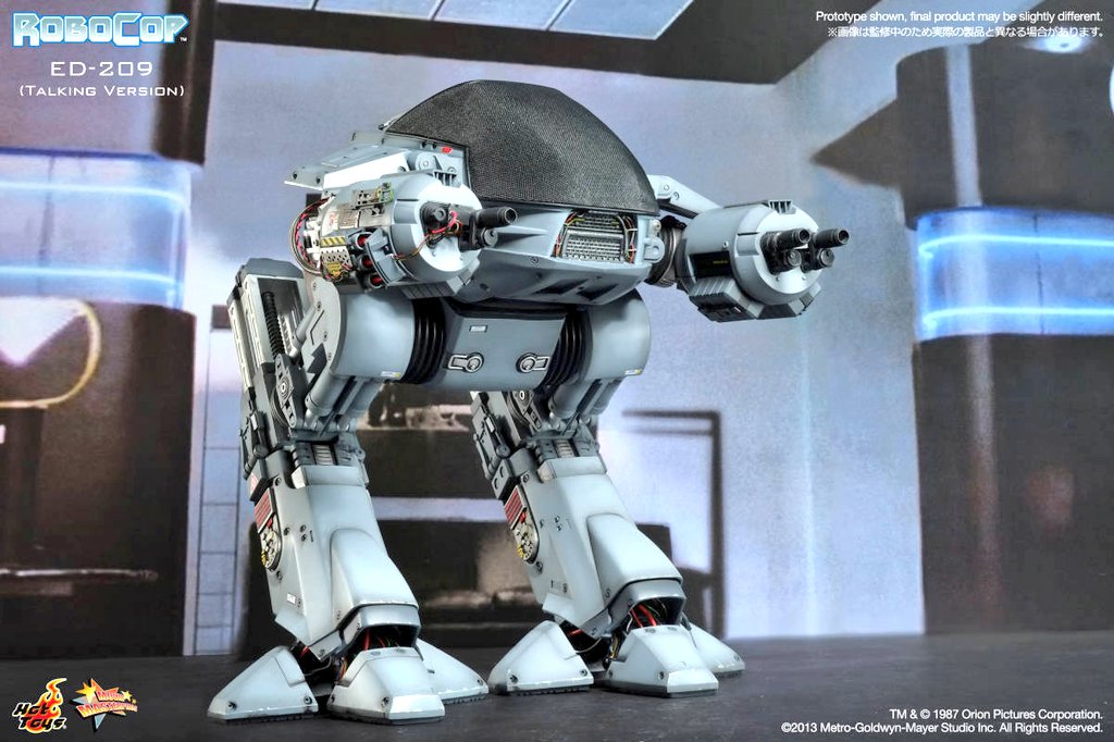 ホットトイズ ED209（トーキング版） ロボコップ Amazon.com: Hot Toys Robocop MMS 1:6 Scale ED-209 Figure