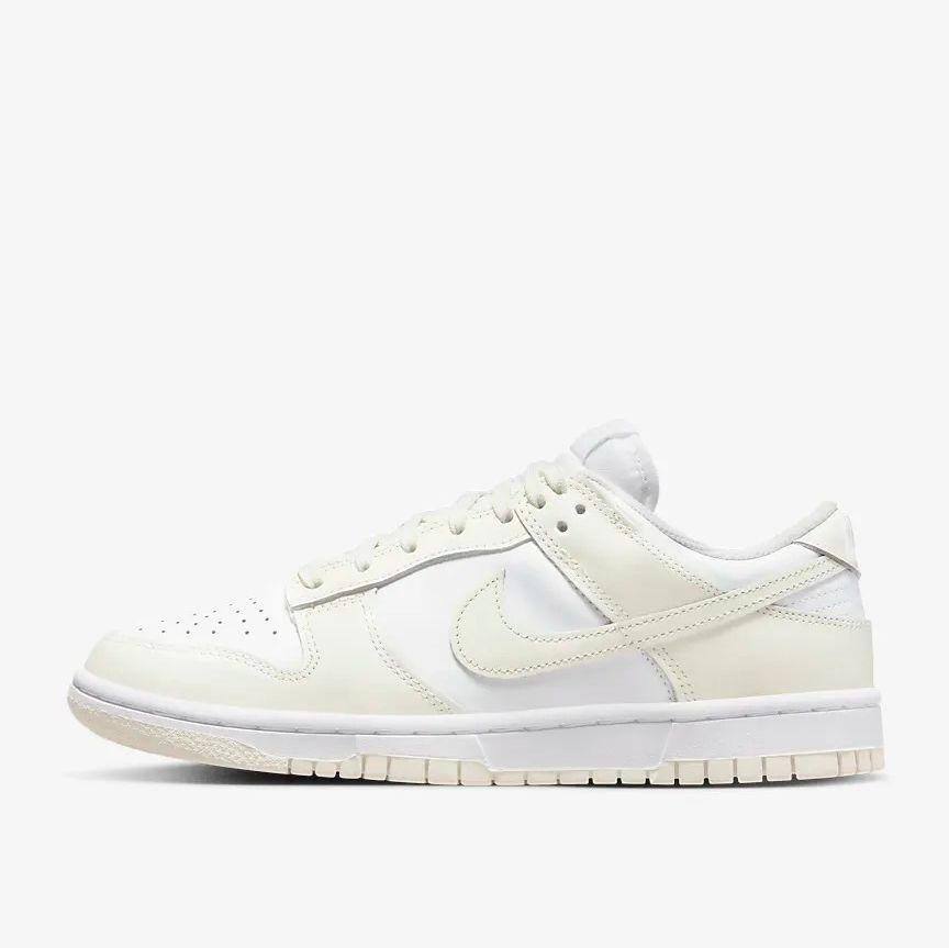KicksFinder's tweet photo. Ad: Restocking Soon via Nike US
W Nike Dunk Low
January 26, 2023

Phantom/Gold
>> https://t.co/132a0cZ6H8 

White/Sail
>> https://t.co/nOkXGjbUvd https://t.co/fvX745galB