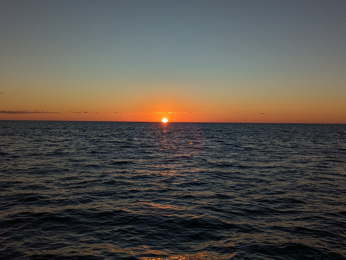 MarkRogersFL's tweet photo. #captainmarkrogers #NaplesFL https://t.co/BxEtWPEagD