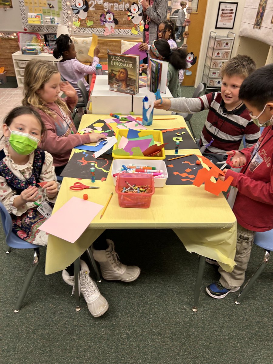 Mayfield_Center's tweet photo. Museum Day was a hit!! Our amazing 2nd grade teachers created an art museum, a science museum, a transportation museum and a history museum for our scholars to explore!  Peak moment for sure!! #luckytobeacyclone https://t.co/La6I0APcnH