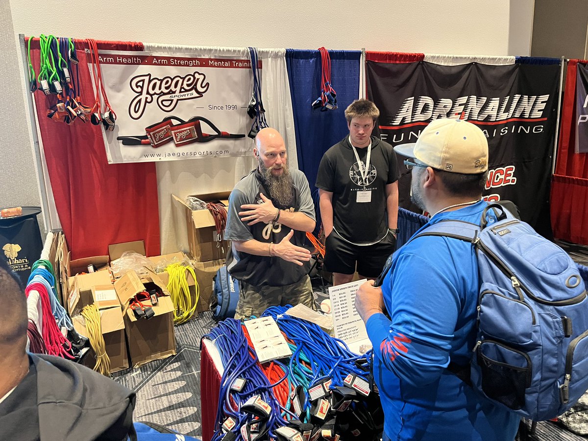 At the <a href="/THSBCA/">THSBCA</a> convention with <a href="/SARGE41DIXON/">𝕮𝖗𝖆𝖎𝖌 𝕯𝖎𝖝𝖔𝖓 ⚾️🥎🤘🏼</a> in the <a href="/jaegersports/">Jaeger Sports</a> booth. 

Come by and say hello.