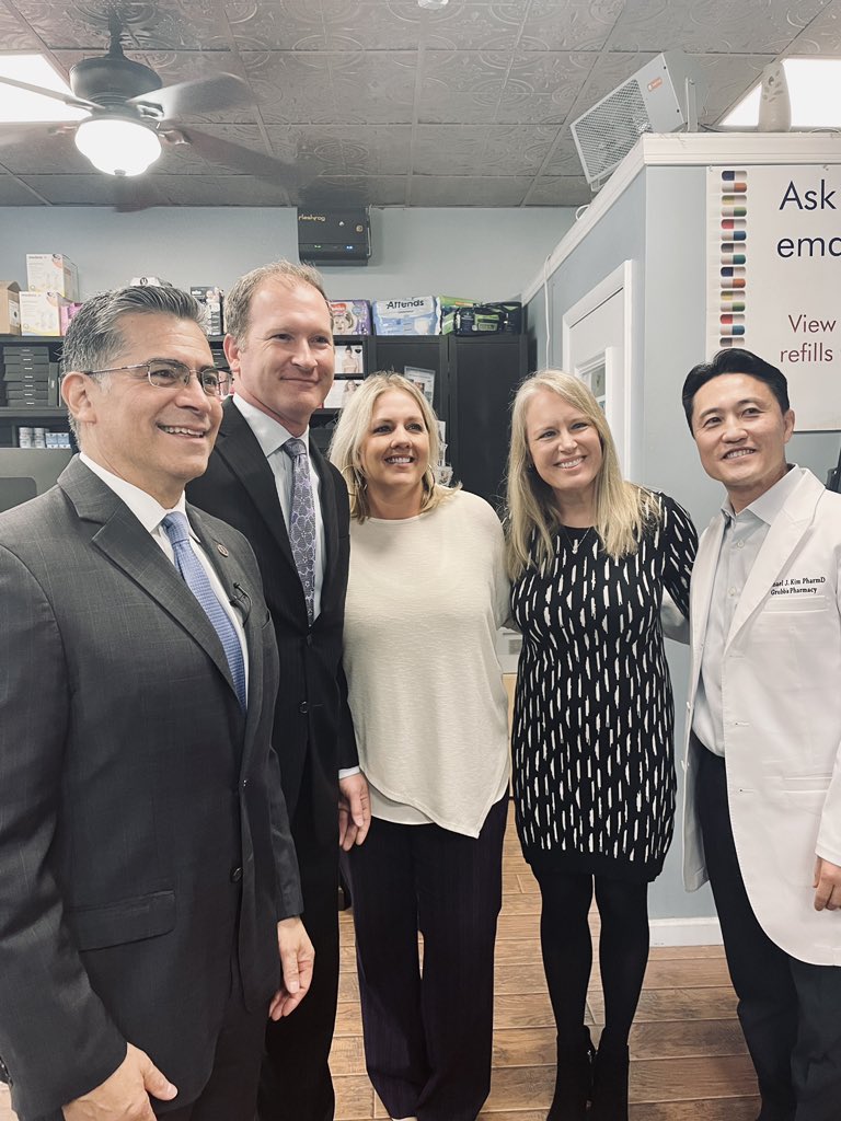 Ronna Hauser tweet media