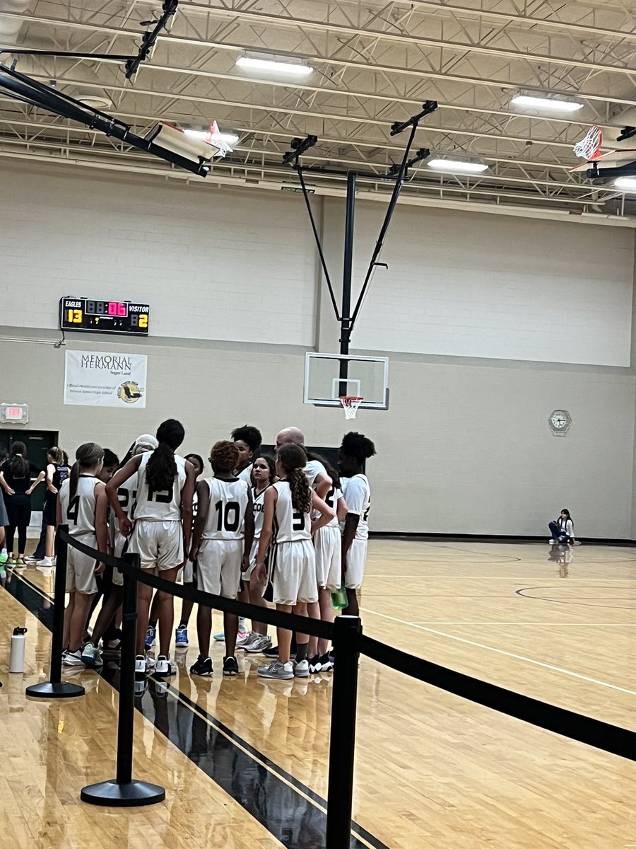 Lady Eagles 7B 🏀 up 13-2 to start the 2nd quarter! <a href="/Mrs_CoachTosch/">Carmel Tosch</a> <a href="/BJHAthletics/">Briscoe Athletics</a> <a href="/BJHGirlsAth/">BJHGirlsAthletics</a>