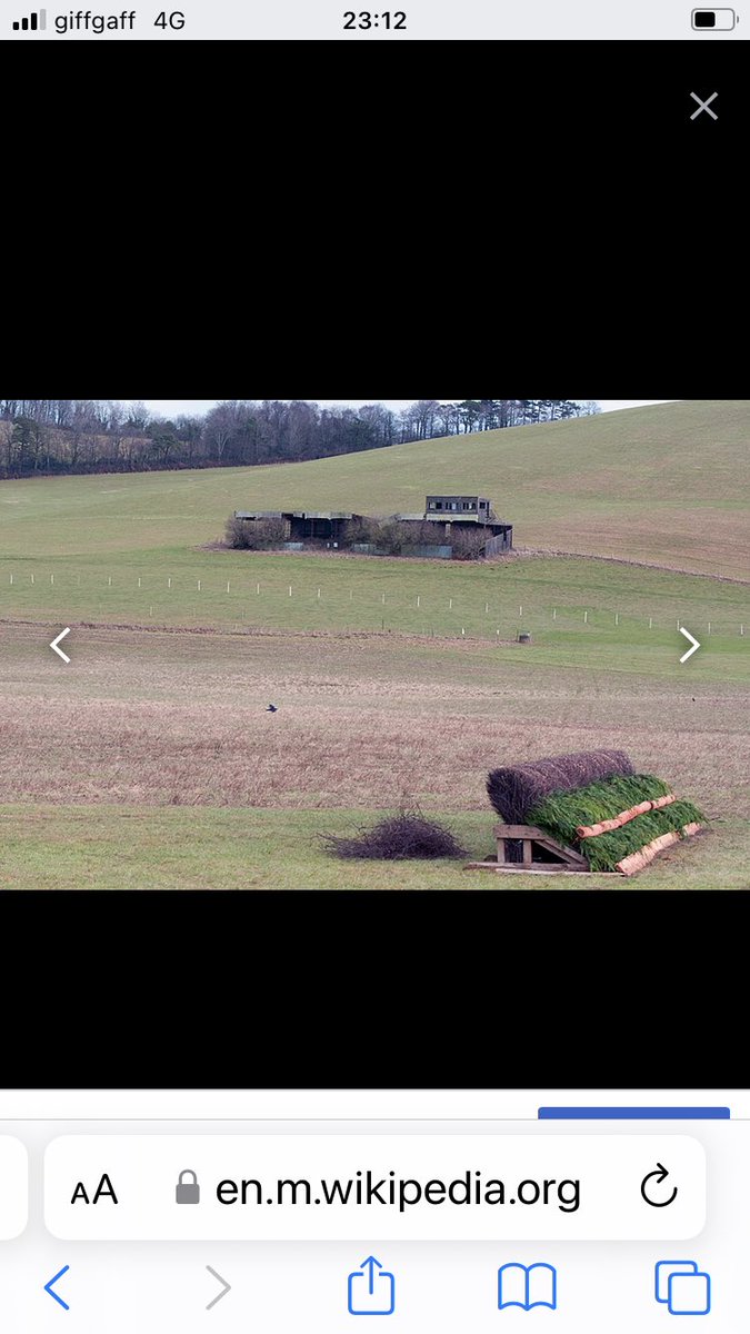 5dinnertrev's tweet photo. @USASteeplechase This Grandstand is what’s left of Buckfastleigh Racetrack in Devon,but the course still gets used for point to https://t.co/jdHwpXsCfl stopped 1960s https://t.co/jtMsKsBABN