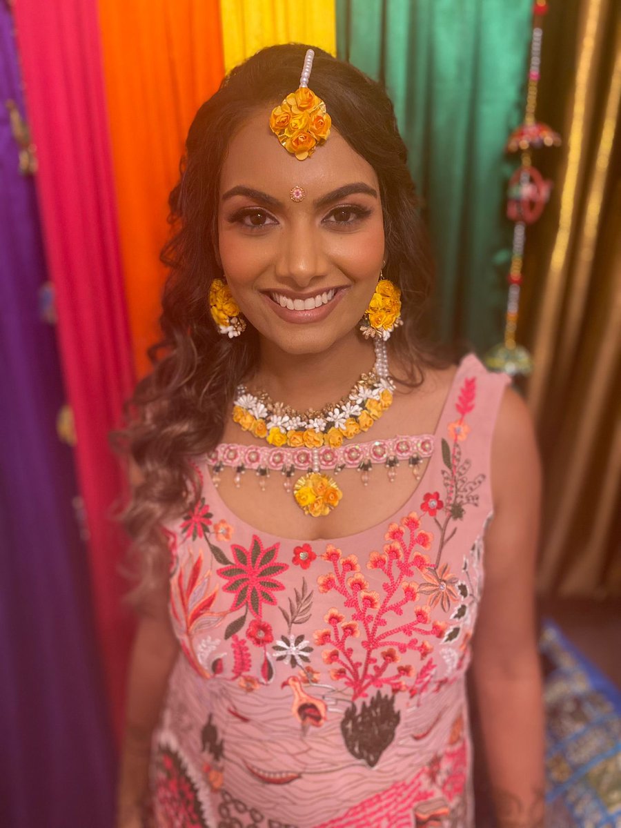 Excited to watch #Bollywed about the CHANDAN FASHION fam that premieres tonight on @CBC & @cbcgem! Fun fact: we took part in filming for the show when we did wedding shopping at their pop up shop last July, where I picked up some of my fave pieces - like my mehndi outfit!