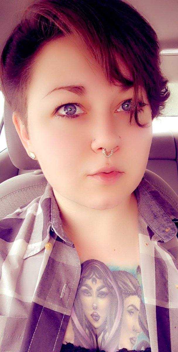 Sp00kynerd's tweet image. Don&apos;t use the phrase &quot;you need that like you need a hole in the head&quot; around me because sometimes I do indeed feel that I need another hole in the head.