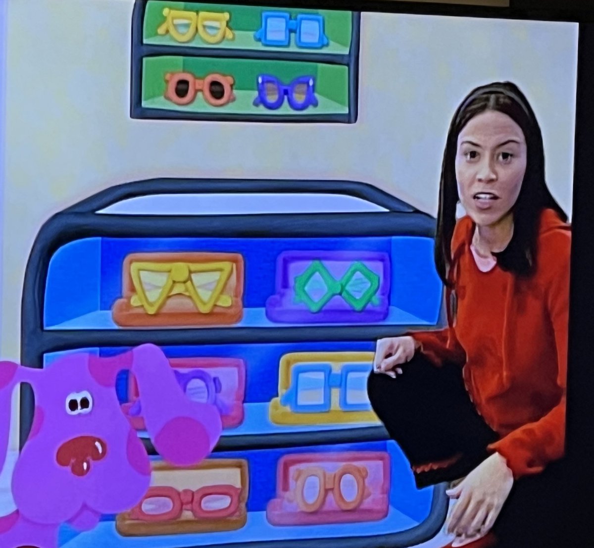 Watching Blue’s Clues with my 3yo and I have no recollection of a character named Miranda being on the show 🤔 this show was my jam when I was a kid and now I’m like “who the hell is this?” <a href="/paramountplus/">Paramount+</a> #BluesClues #MagentaHadAnOwner?