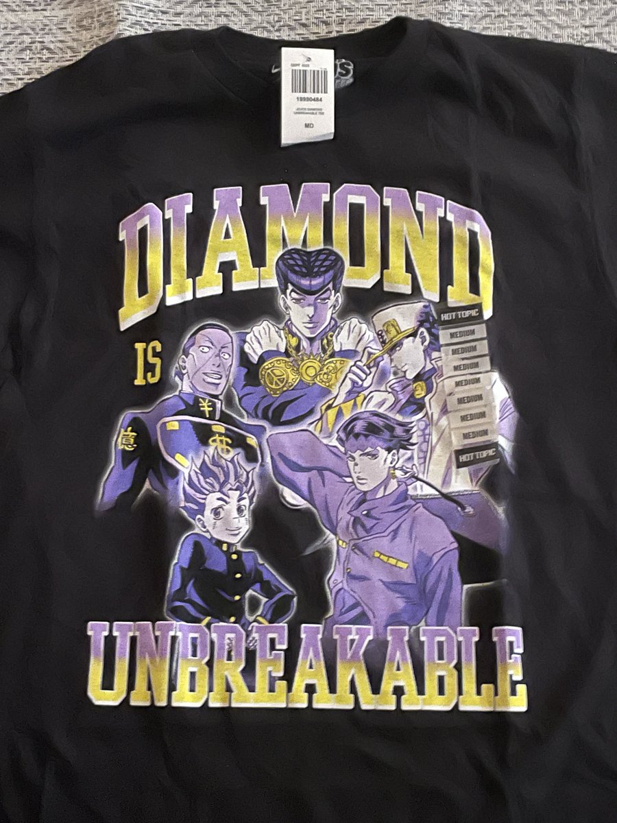 DarianDiggs's tweet photo. New Anime Gear 🤟🏽@anime_jojo @HxHSource @SpyFamilyManga @OnePieceAnime #anime #zumies #hottopic https://t.co/Sg6L5AZAI1