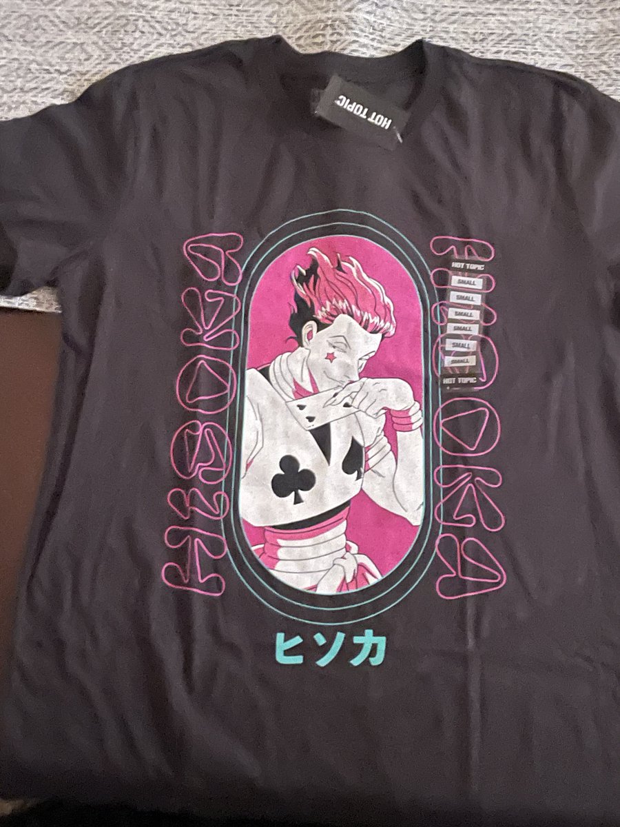 DarianDiggs's tweet photo. New Anime Gear 🤟🏽@anime_jojo @HxHSource @SpyFamilyManga @OnePieceAnime #anime #zumies #hottopic https://t.co/Sg6L5AZAI1