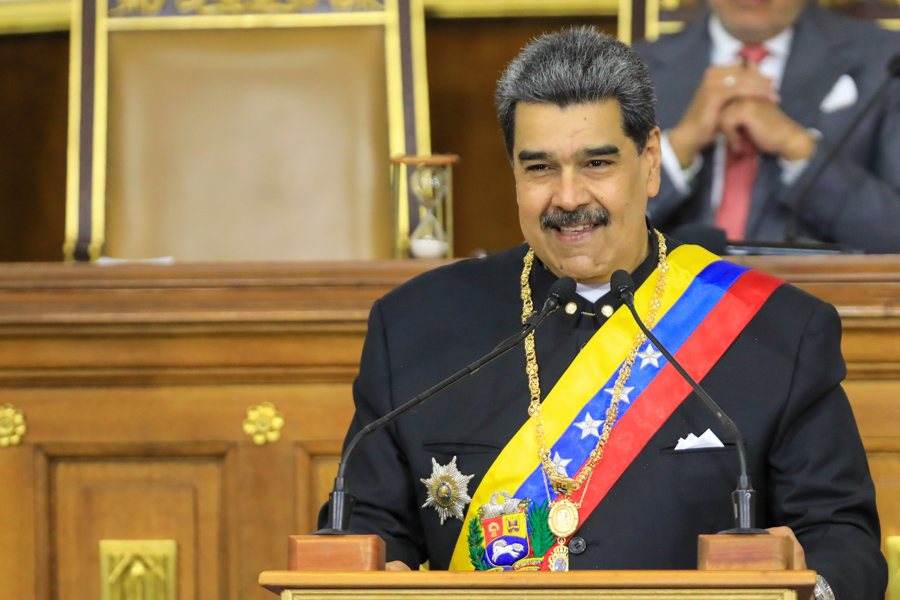 Prensa Presidencial (@presidencialven) on Twitter photo #EnVivo 馃摴 | Al cierre del a帽o 2022, Venezuela totaliz贸 cerca de 500 mil emprendimientos, detall贸 el Mandatario <a href="/NicolasMaduro/">Nicol谩s Maduro</a> al exaltar el protagonismo de la mujer en los nuevos m茅todos de desarrollo econ贸mico y productivo. #EnVivo 馃摴 | Al cierre del a帽o 2022, Venezuela totaliz贸 cerca de 500 mil emprendimientos, detall贸 el Mandatario <a href="/NicolasMaduro/">Nicol谩s Maduro</a> al exaltar el protagonismo de la mujer en los nuevos m茅todos de desarrollo econ贸mico y productivo.