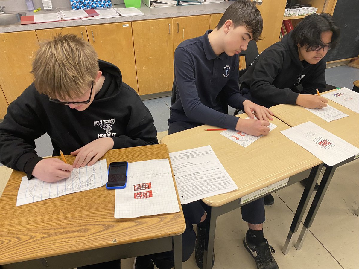 MrsCsGr7s's tweet photo. Candy wrapper scale drawings in math this week! 🍫 @HRBurlington https://t.co/M0FOyf81Ib