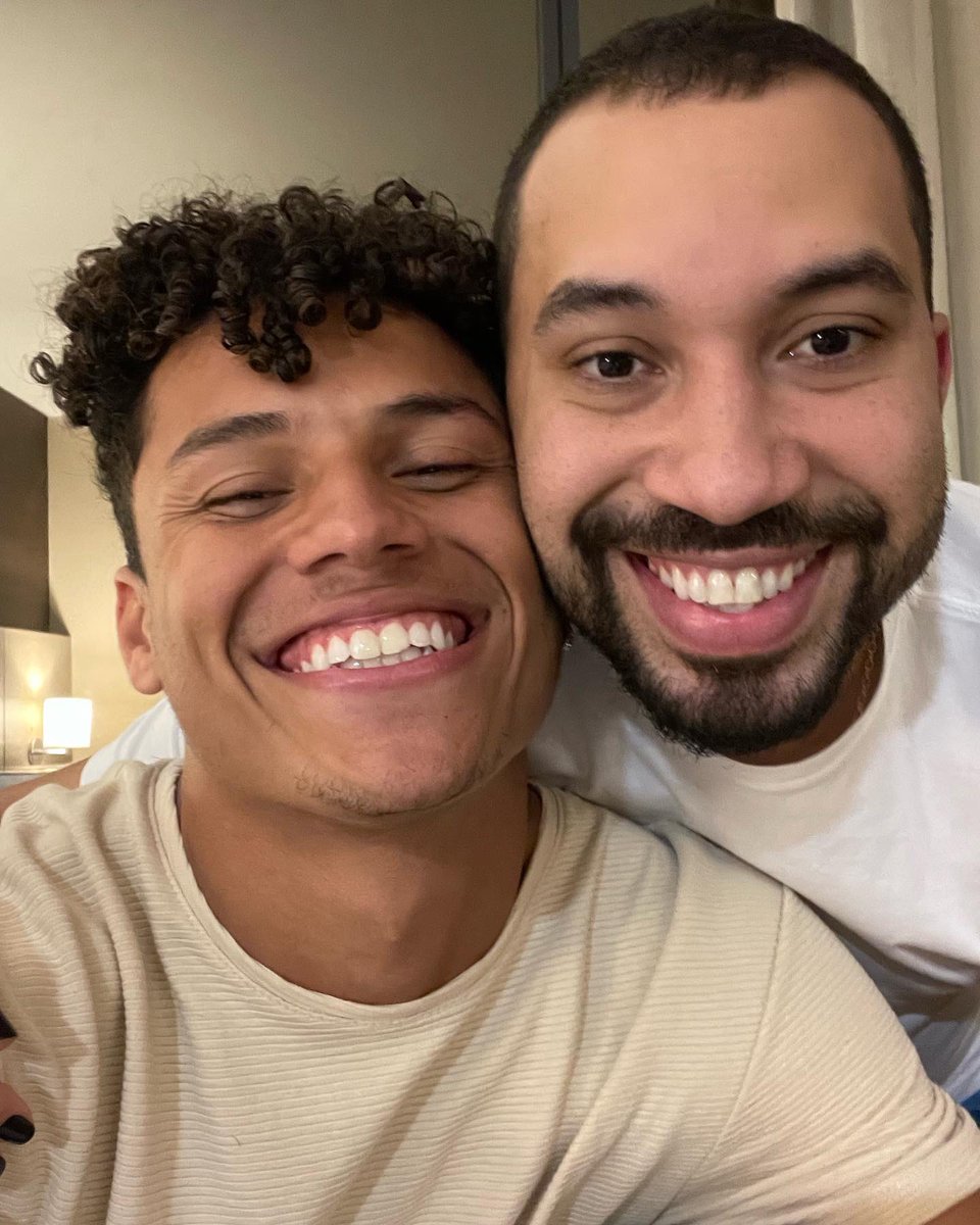 centralreality's tweet photo. 🚨FOFOCA: Gil do Vigor contou que já ficou com Daniel do BBB 20 e com o Danrley do BBB 19!! https://t.co/2G21G1oFeZ