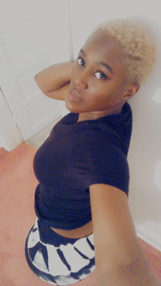 BettyBianna's tweet photo. Just staying out the way‼️‼️‼️🥰🌸🎬 https://t.co/2fFJKoPvrJ