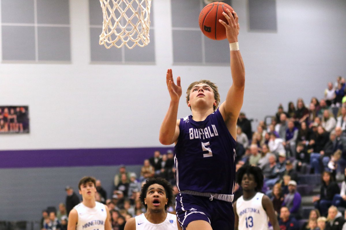 Highlights from tonight's Lake Conference BBB game. Skippers rally from double-digit deficit to win 59-57. 
@SkippersBB @TonkaSkippers 
@BHS_BoysHoops @BHSBison