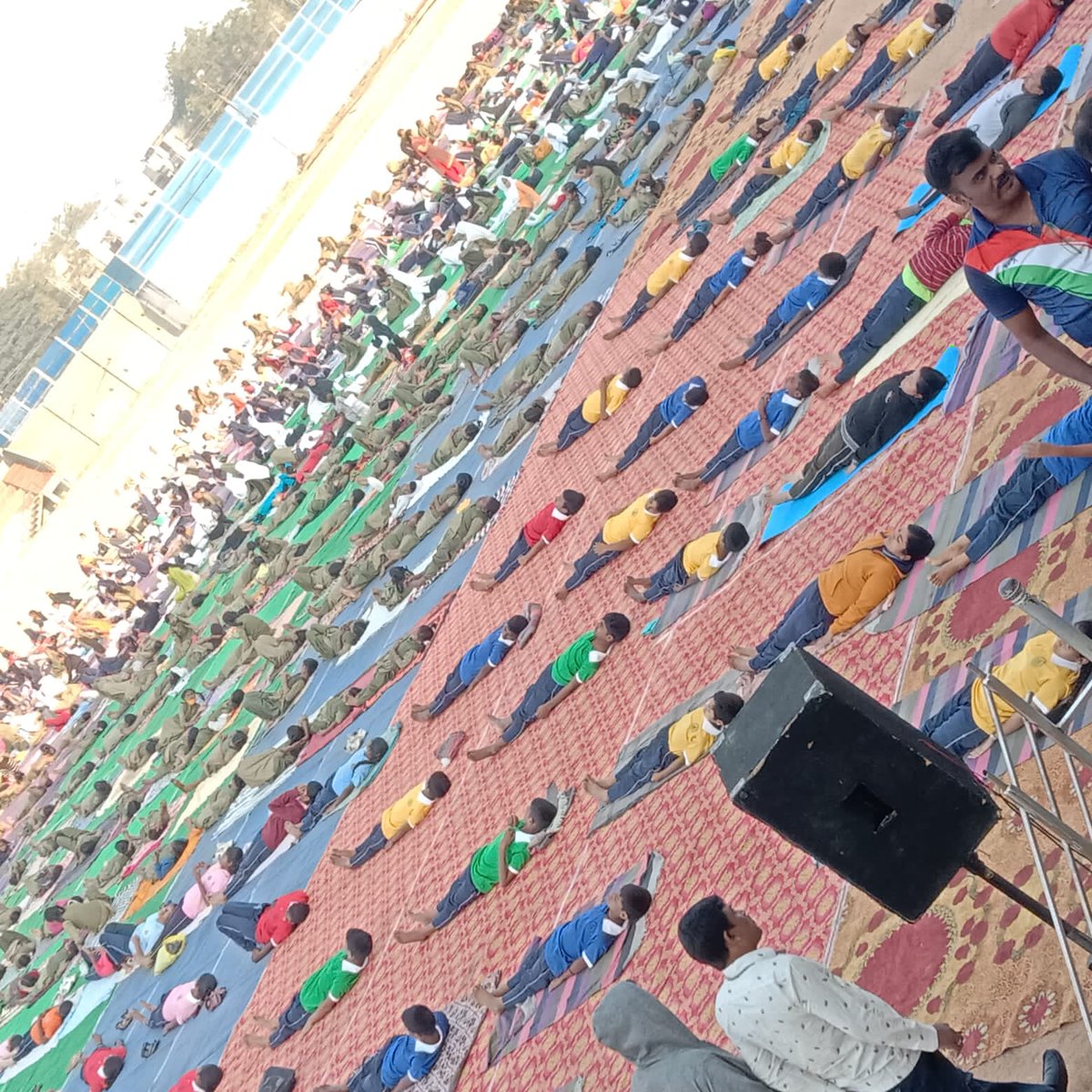 MmdrsRaichur's tweet photo. Our school students participated in yogathan 2022 program held in Mahatma Gandhi stadium raichuru
#karnatakamwd @Captain_Mani72 @of_raichur https://t.co/xuz8ZlQLlx