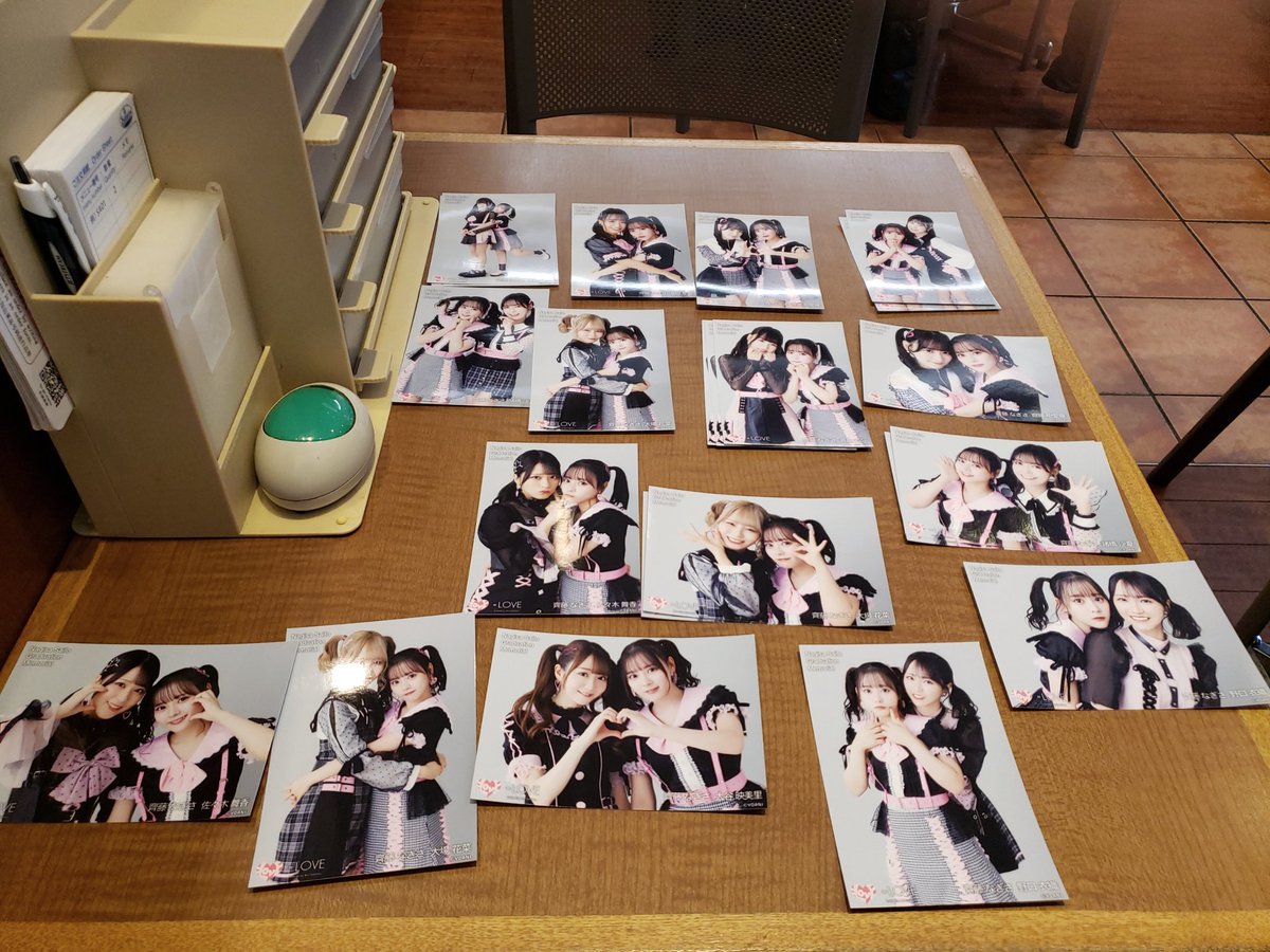 maikaaaaaaaa_'s tweet photo. #イコラブ
 #なーたん卒コン
生写真トレお願いします！
求）大谷 ひき 髙松 中
譲）以下写真 https://t.co/mFQrSBlNsd