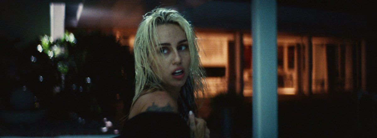 monstacyrus's tweet photo. girls don’t want boyfriends, girls want miley cyrus https://t.co/GXm6x5WJES