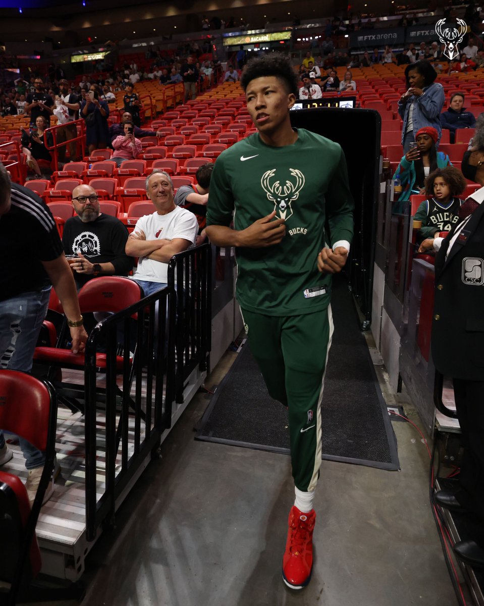 Bucks 102, Heat 108: Play-by-play, highlights and reactions