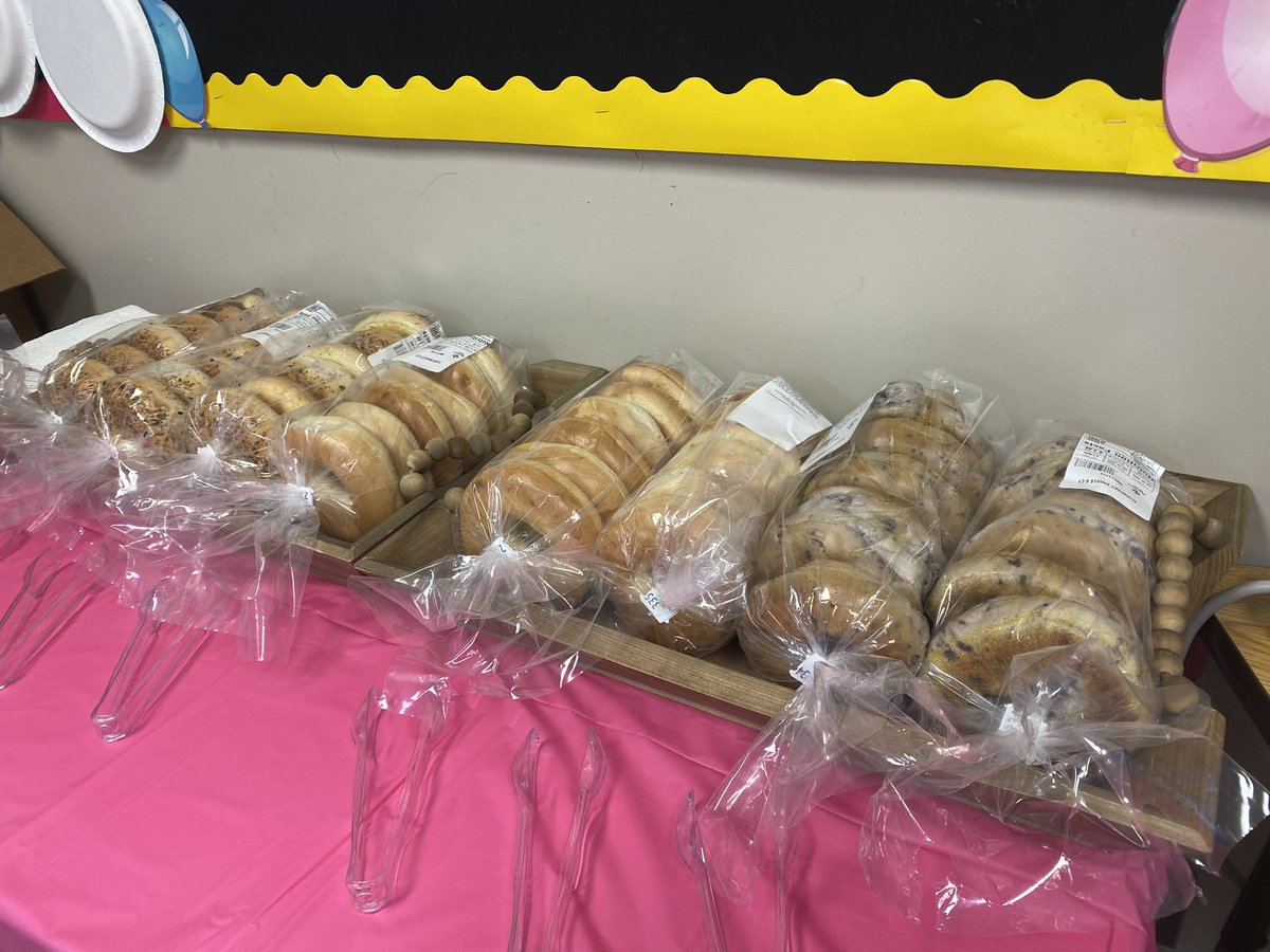steve_jones52's tweet photo. Saturday is national bagel day so we’re treating the @weRCharles staff to breakfast for everything they do ‘round here! They are am amazing staff and help make Charles the premier elementary school! @allin4RCSkids @BHazelbaker https://t.co/bA5UkyyH61