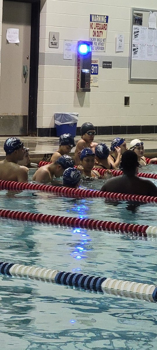 pwgranger's tweet photo. Lobos getting it in! https://t.co/NdnTp6VAMx